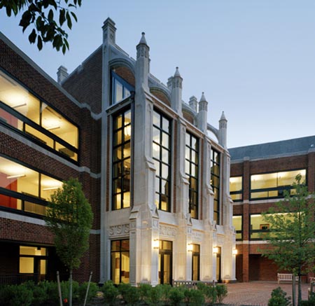 里士滿大學(xué) University of Richmond